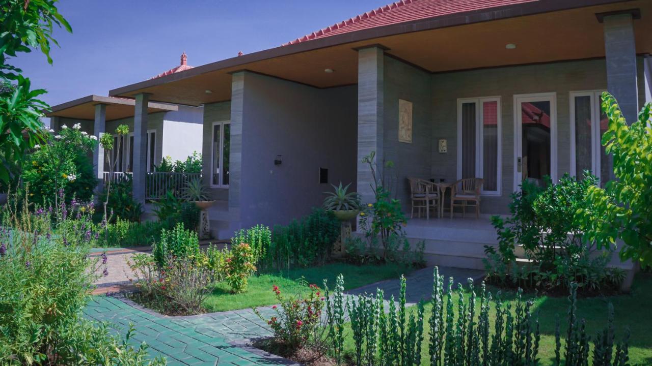 Seamount Hotel Amed Экстерьер фото